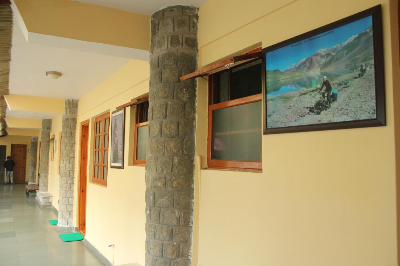 Pema Thang Hotel Kangra Luaran gambar